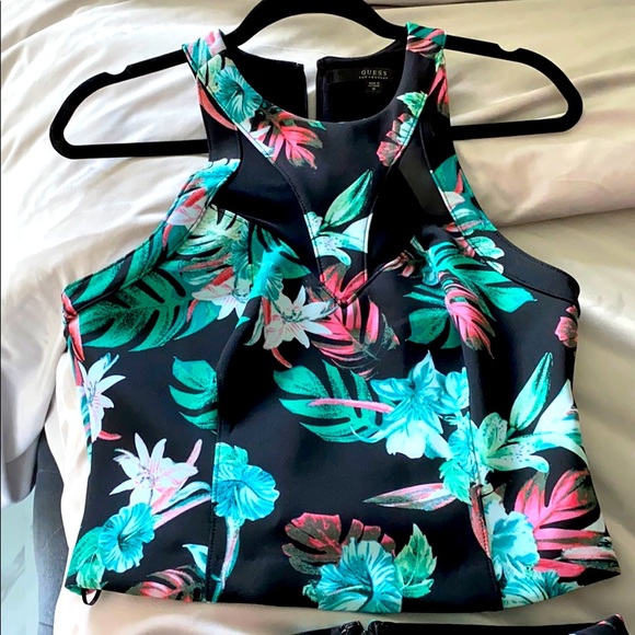 Top and skirt combo - Picture 2 of 5